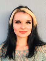 Zeynep akar Biyoloji öğretmeni